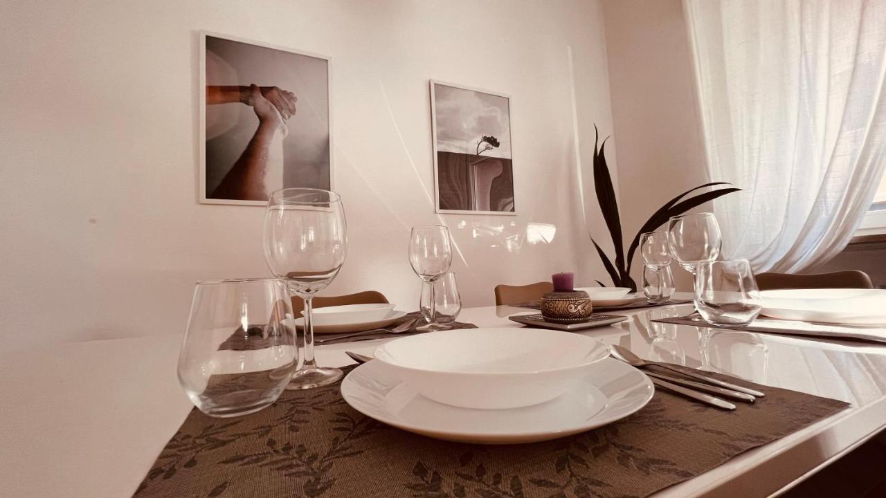 White House Lounge Supreme Apartment Udine Extérieur photo