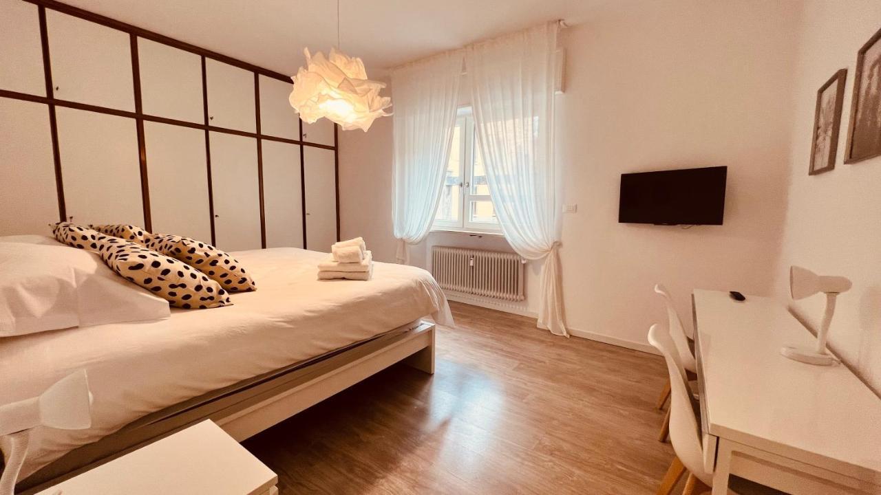White House Lounge Supreme Apartment Udine Extérieur photo