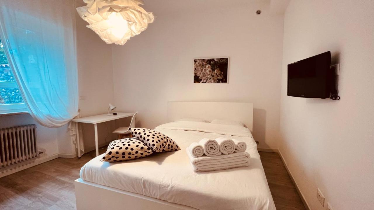 White House Lounge Supreme Apartment Udine Extérieur photo